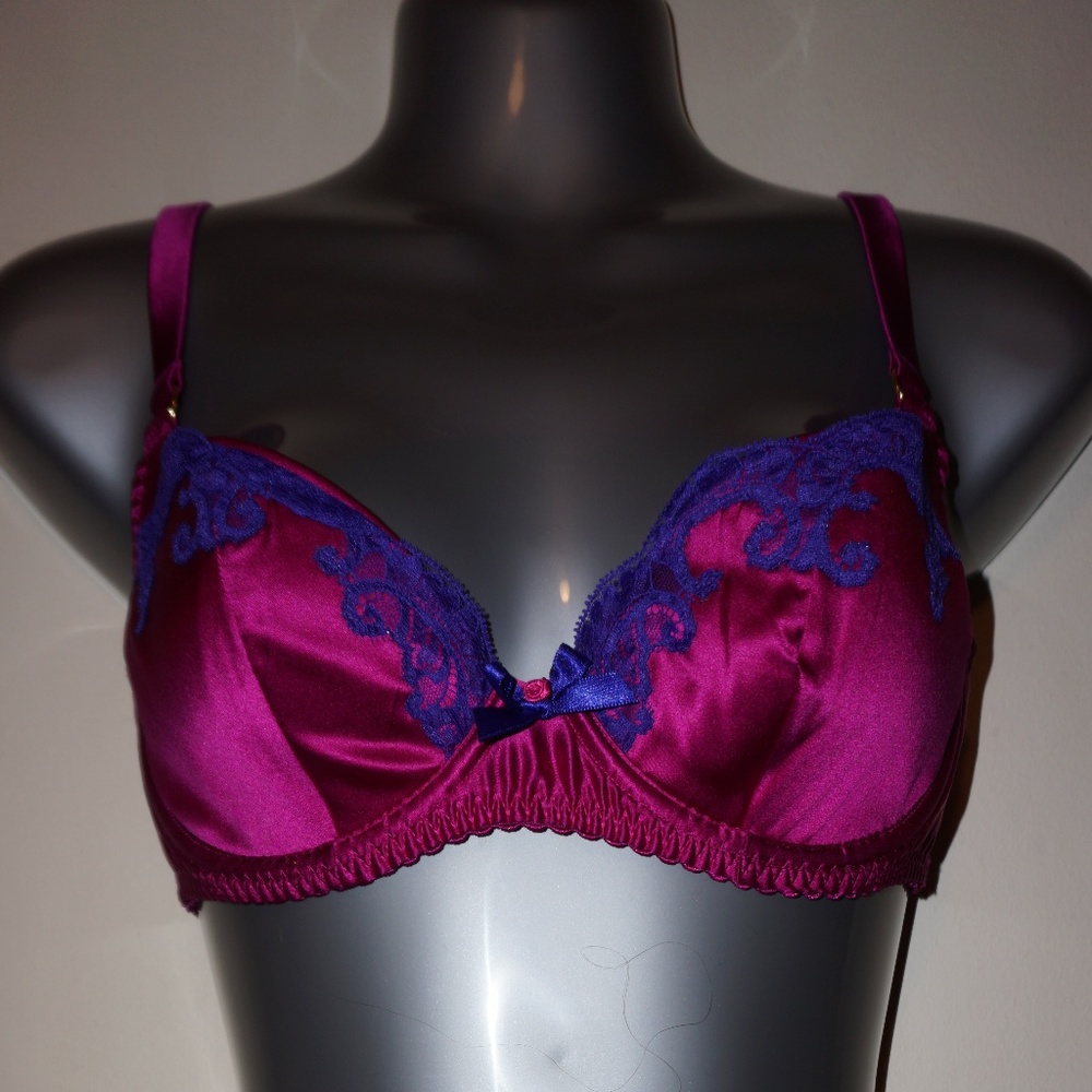 Agent Provocateur Molly silk blend bra purple/pink
